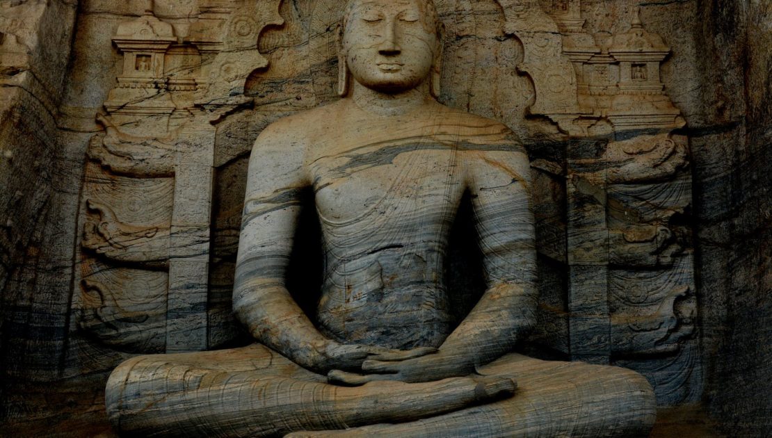 Rzeźba Budda