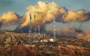 Anteny emitujące sygnały dla MASINT