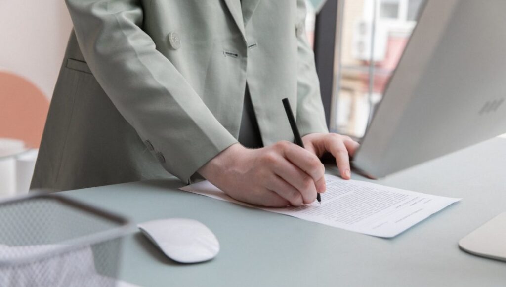 Prokurent spółki – kto to jest?