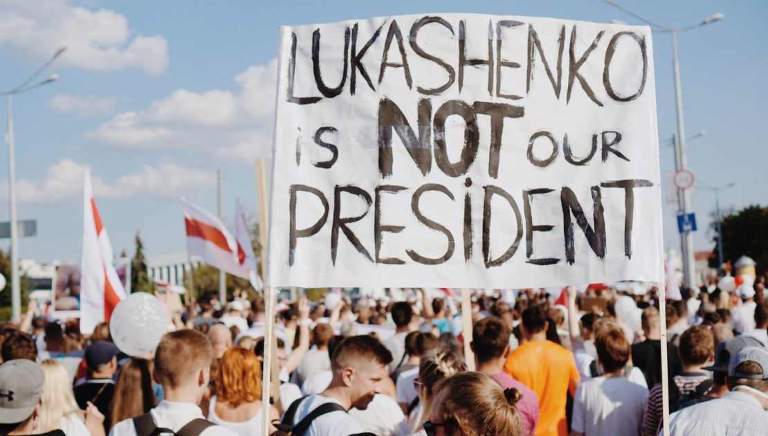 Roman Protasiewicz, oświadczenie w mediach prorządowych – analiza behawioralna zatrzymanego